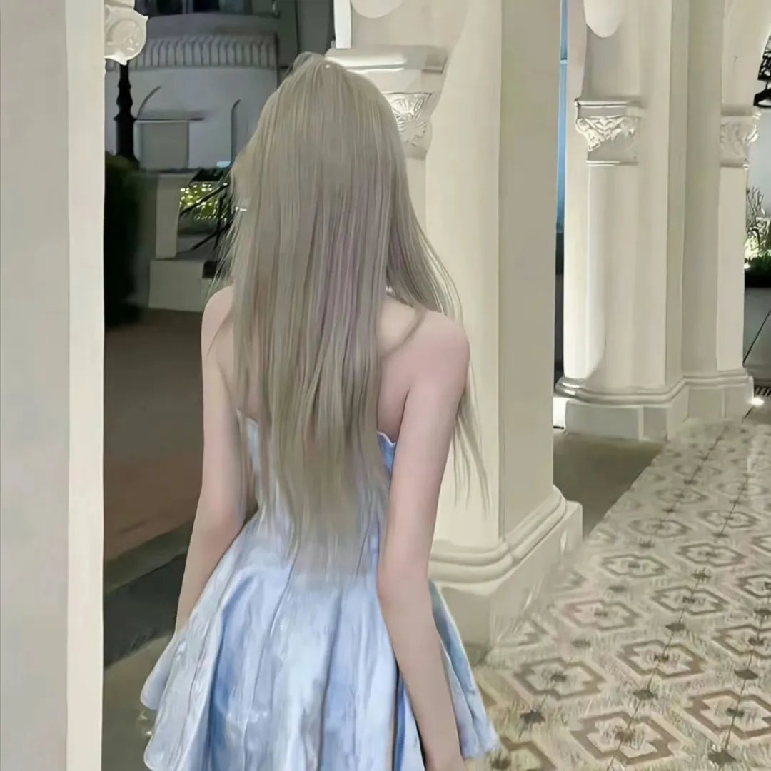笼中女囚